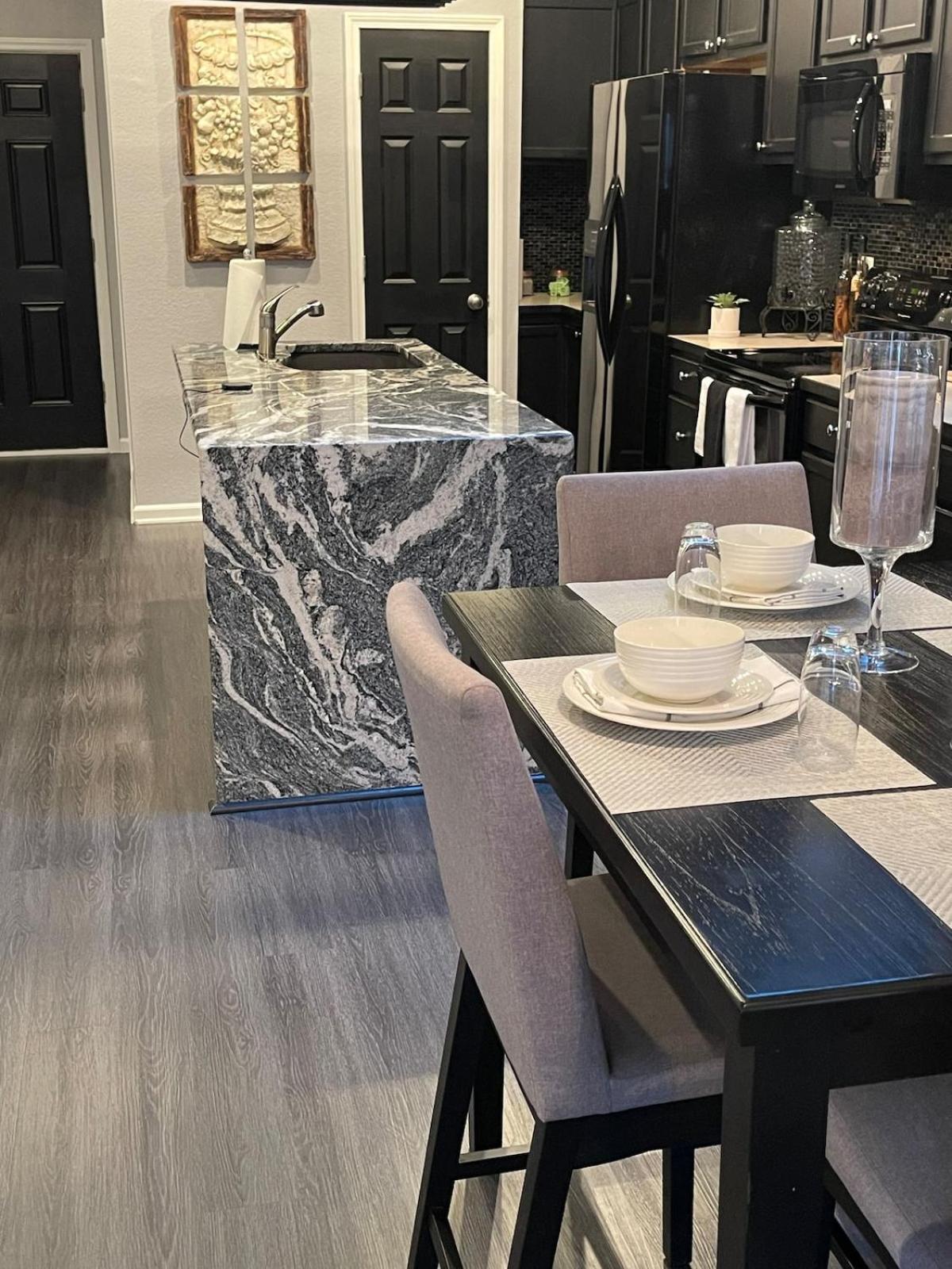 Brooklynn'S Bay, Elegant Lakefront Condo Retreat Хот-Спрингс Экстерьер фото